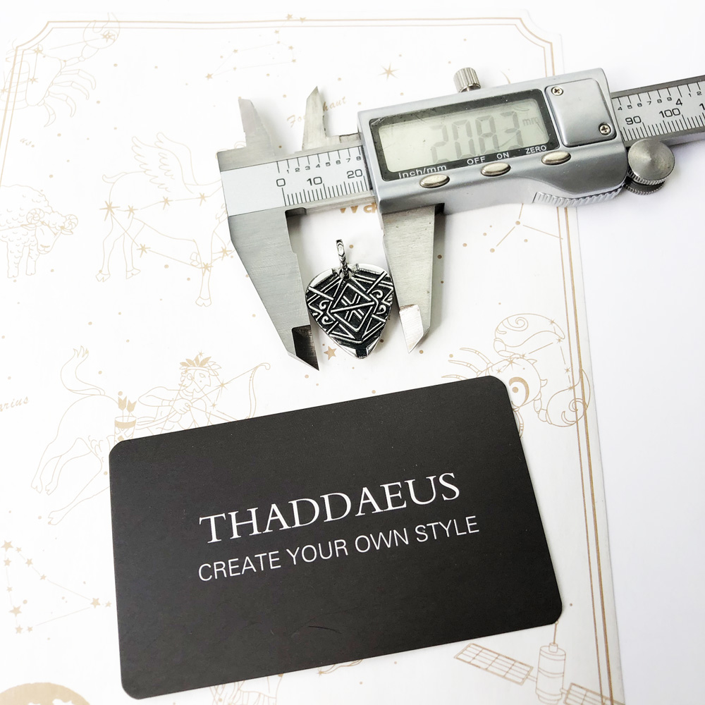 Ornamented Dog Tag Pendant,Bra - Men'S Accessories Jewelry Brands ulasan dan harga
